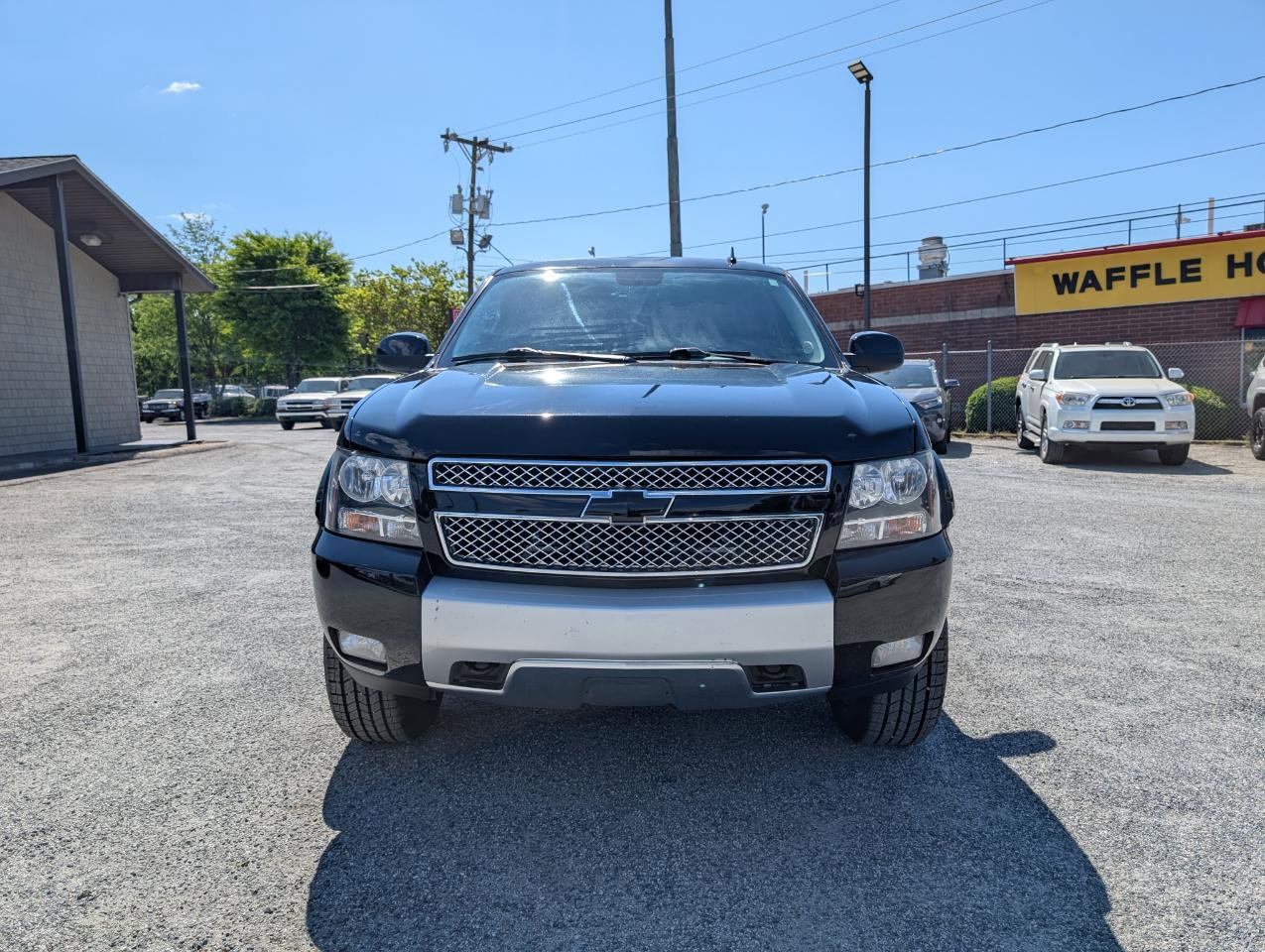 Used 2013 Chevrolet Tahoe LT w/ Suspension Package, Off-Road AWD/4WD image 2