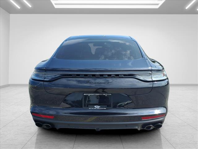 Used 2022 Porsche Panamera 4 Platinum Edition AWD/4WD image 9