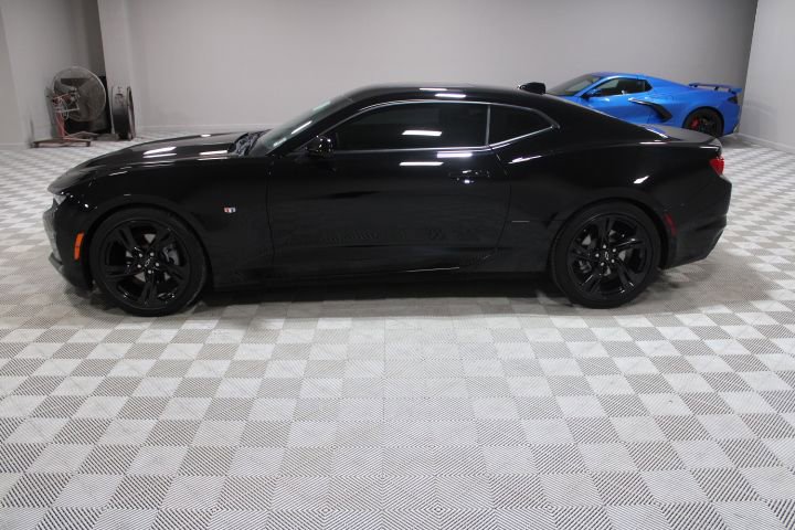 Used 2023 Chevrolet Camaro LT image 8