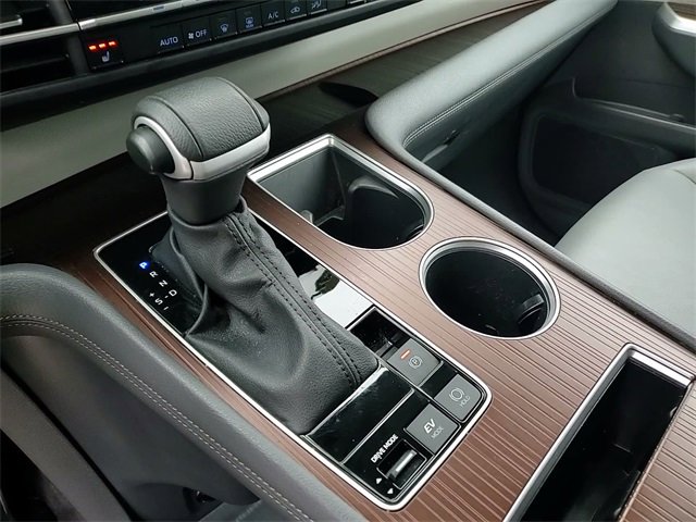Certified 2023 Toyota Sienna XLE image 19