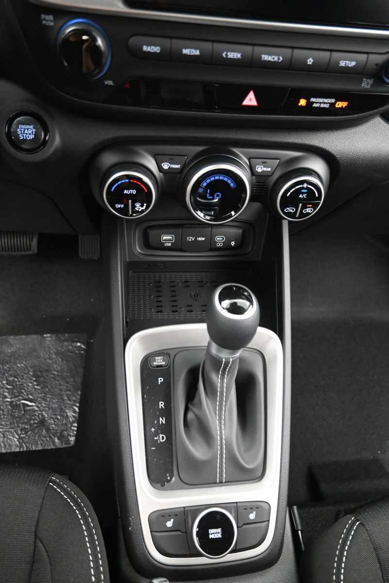 New 2026 Hyundai Venue SEL FWD image 20