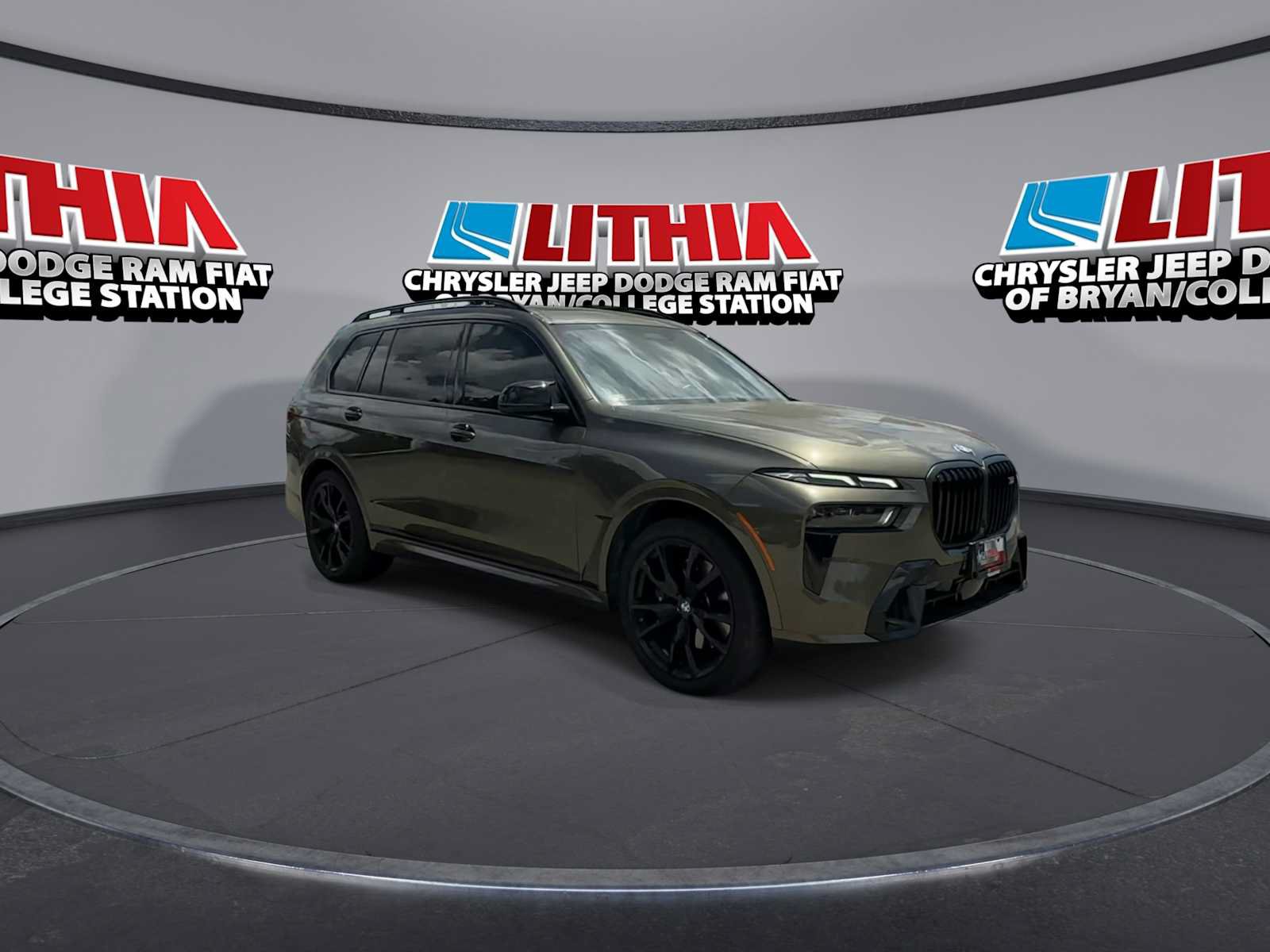 Used 2025 BMW X7 M60i AWD/4WD video 2