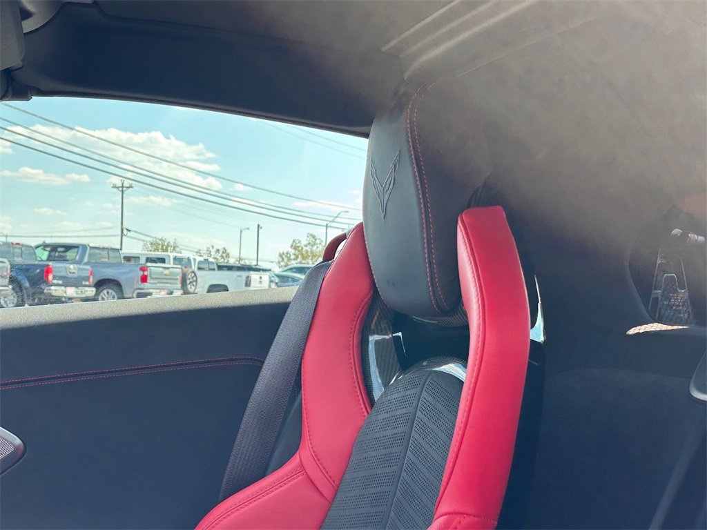 Used 2023 Chevrolet Corvette Stingray Preferred Cpe w/ Engine Appearance Package image 14