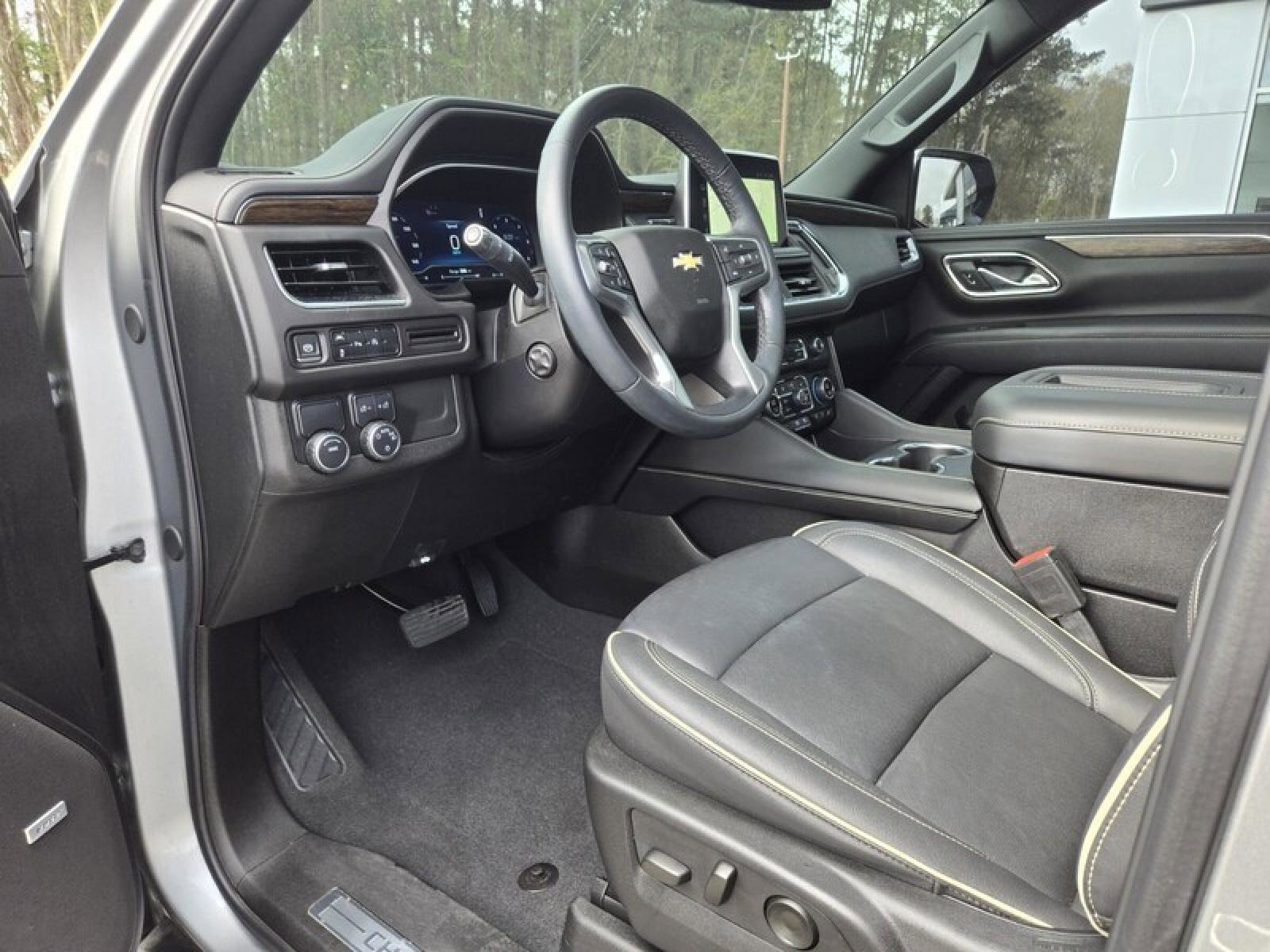 Used 2024 Chevrolet Tahoe Premier image 20