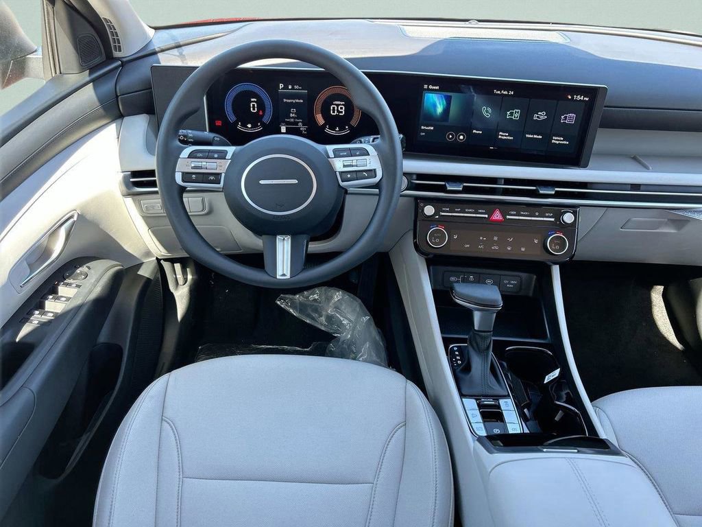 New 2026 Hyundai Tucson SEL image 16