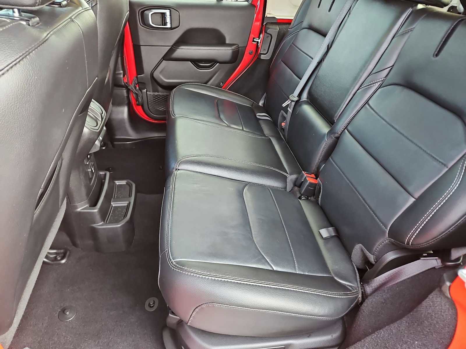 Used 2021 Jeep Wrangler Unlimited Sahara w/ Cold Weather Group image 18