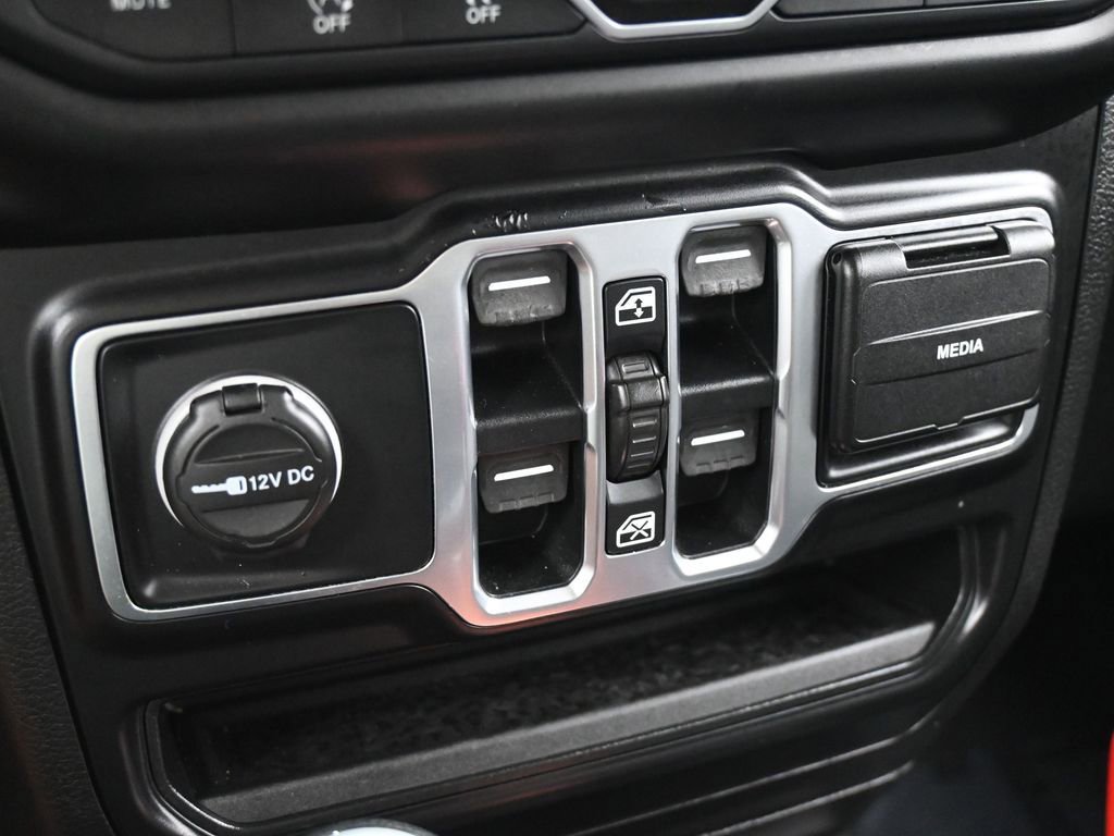 Used 2020 Jeep Wrangler Unlimited Sport S image 21
