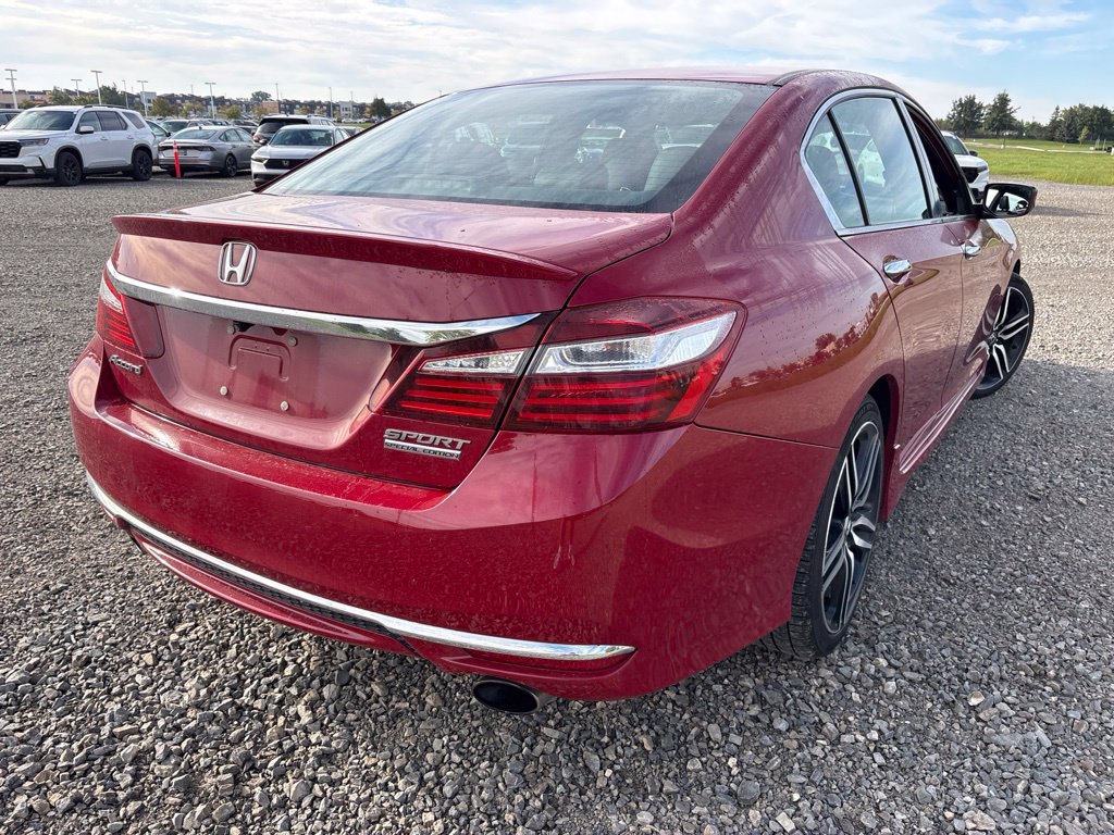 Used 2017 Honda Accord Sport Special Edition image 10