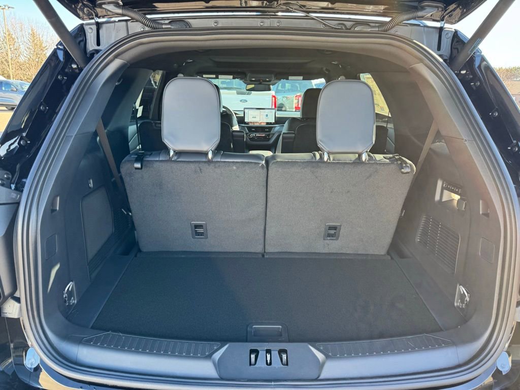New 2026 Ford Explorer ST w/ Sun And Sound Package image 7