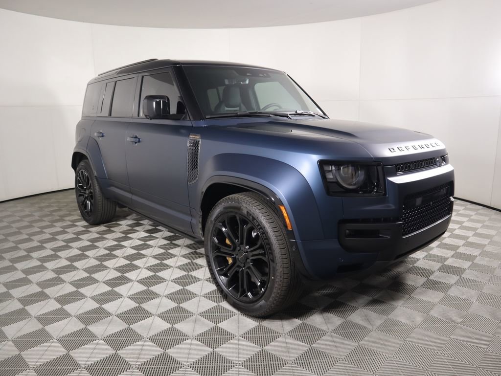 New 2026 Land Rover Defender 110 OCTA image 3
