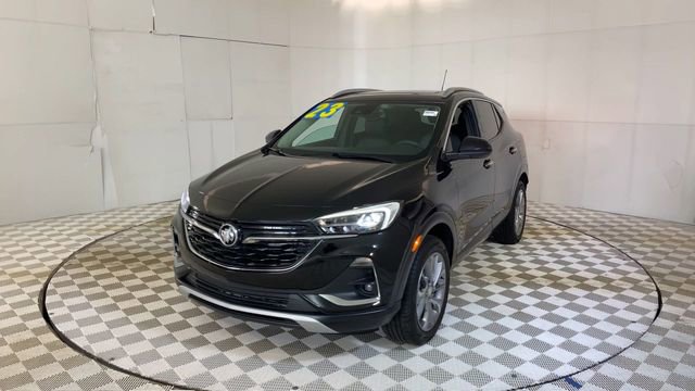 Used 2023 Buick Encore GX Essence w/ Experience Buick Package AWD/4WD image 4