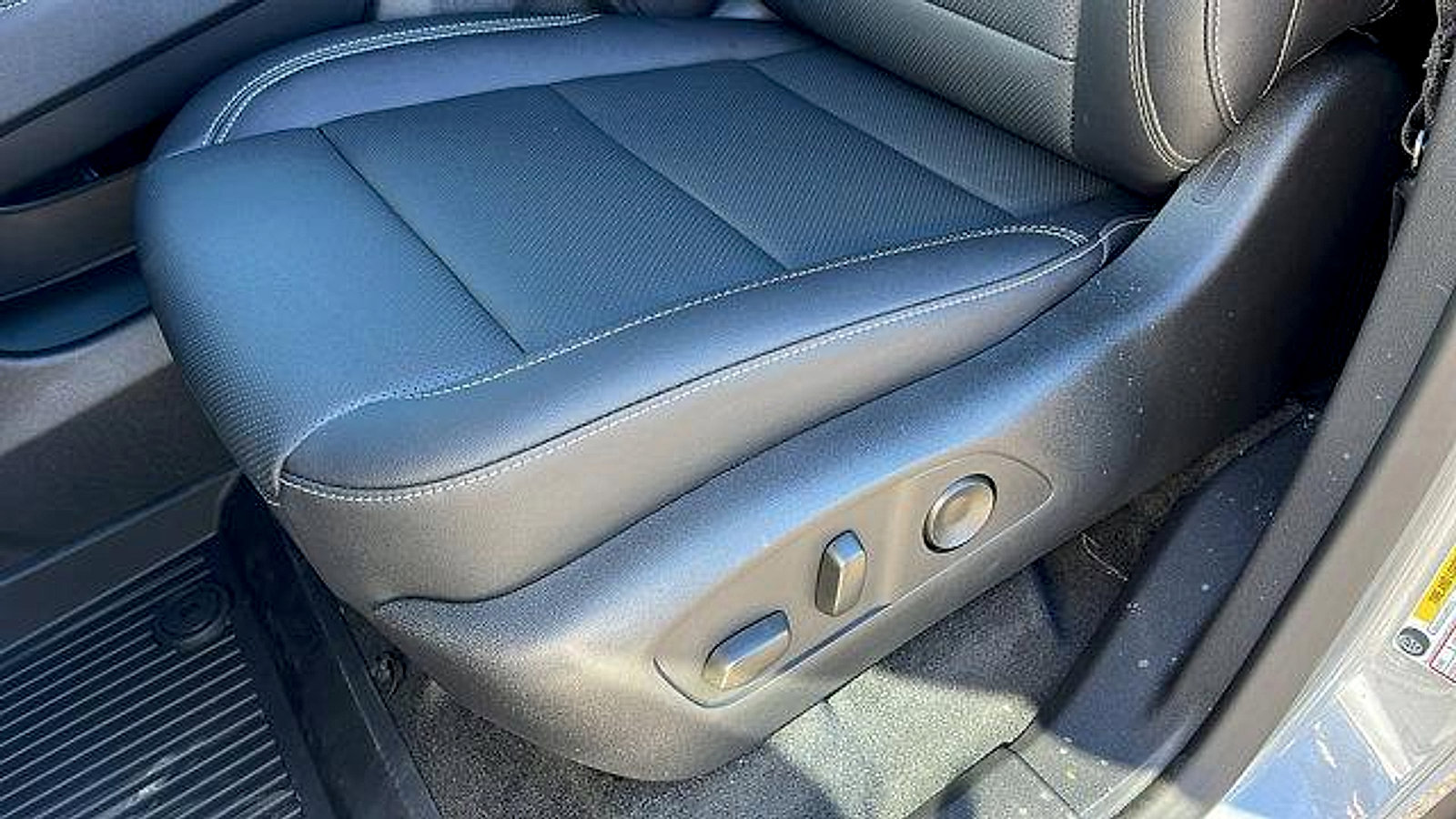 New 2026 Chevrolet Traverse LT w/ Midnight/Sport Edition image 18