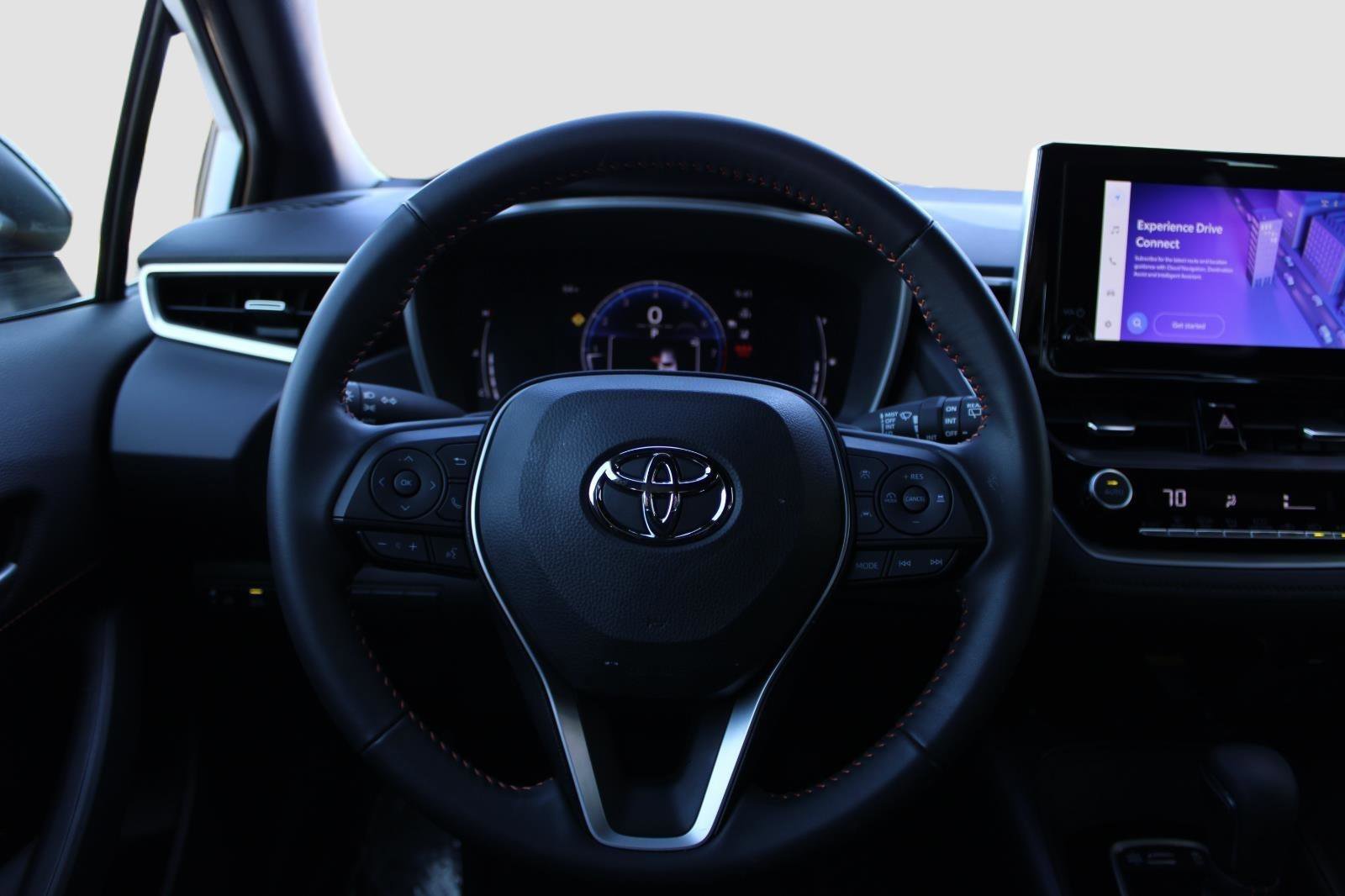 Used 2026 Toyota Corolla SE FWD image 27