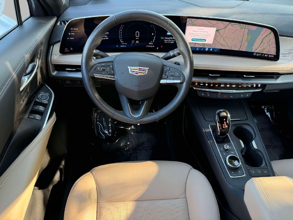 Certified 2025 Cadillac XT4 Premium Luxury FWD image 4