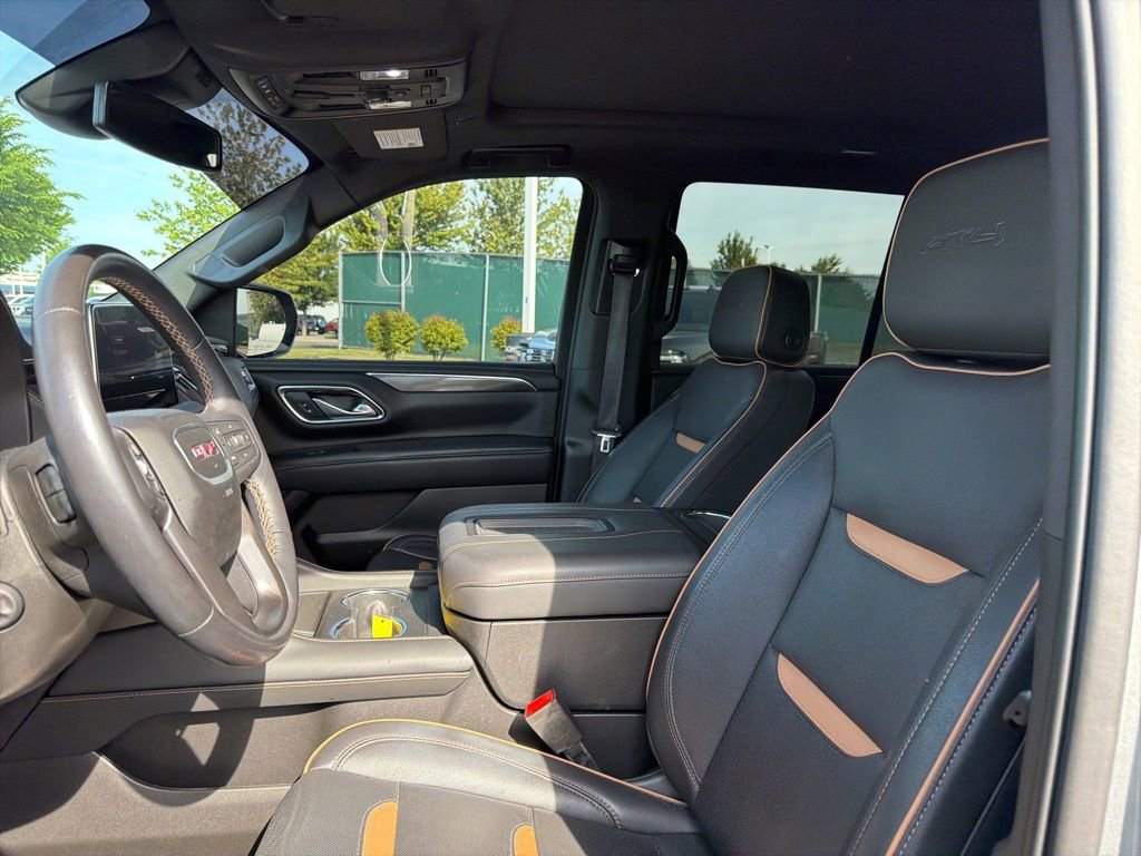 Certified 2023 GMC Yukon AT4 w/ AT4 Premium Package AWD/4WD image 14