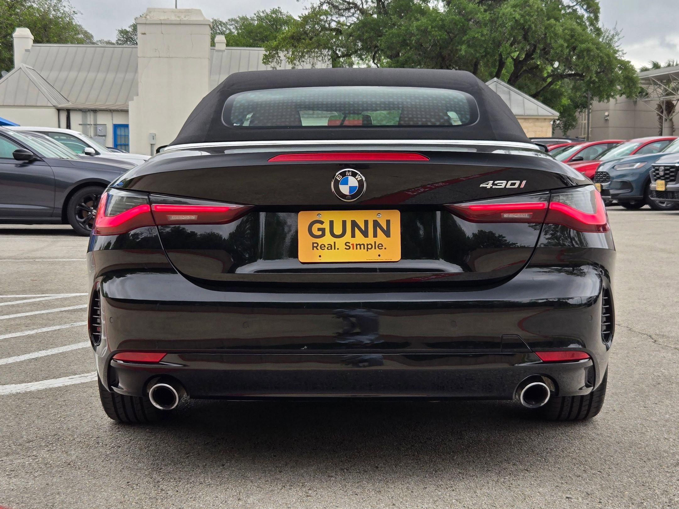 Used 2024 BMW 430i Convertible RWD image 4