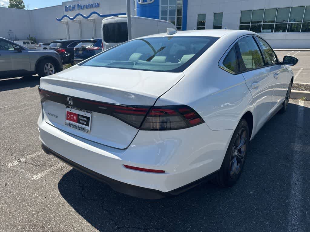 Used 2023 Honda Accord EX image 12