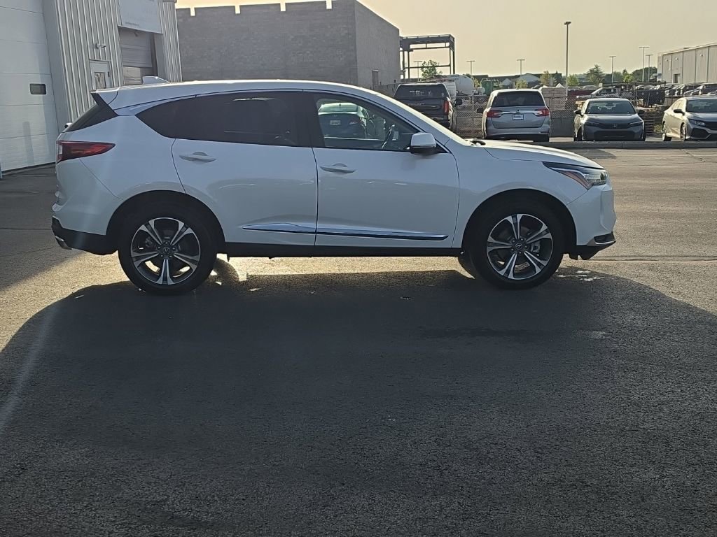 Used 2025 Acura RDX SH-AWD w/ Technology Package image 9