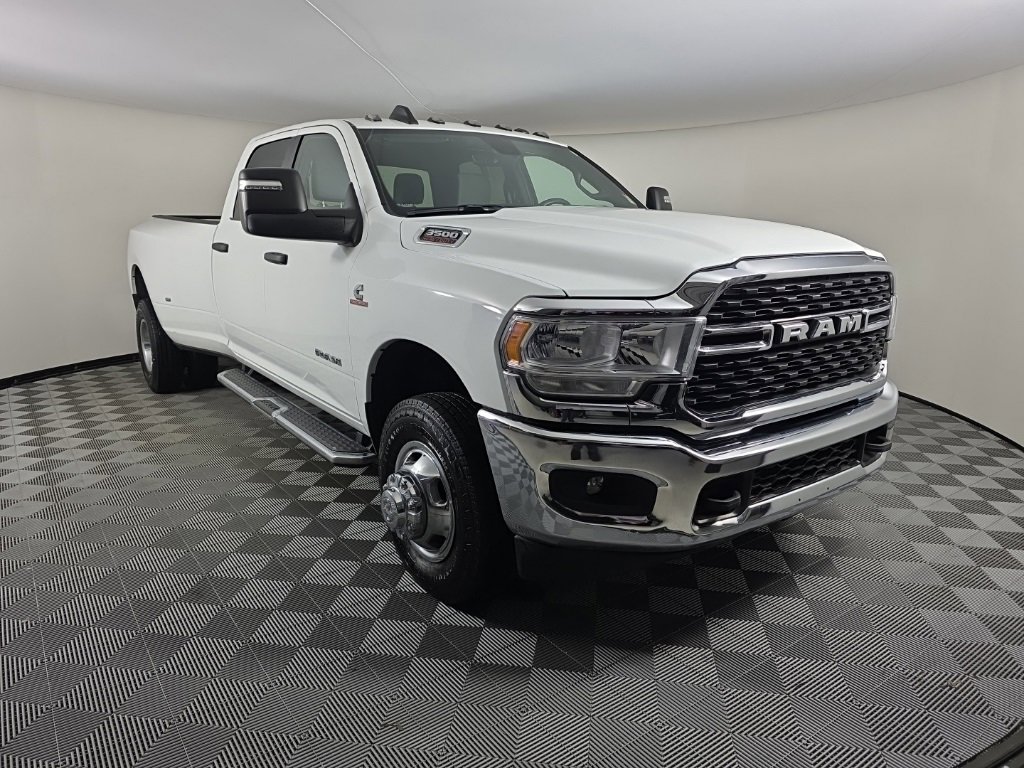 Used 2024 RAM 3500 Big Horn image 7