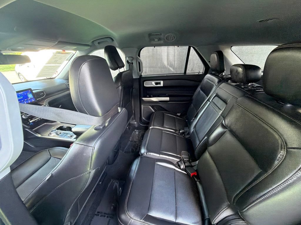 Used 2021 Ford Explorer Limited AWD/4WD image 29