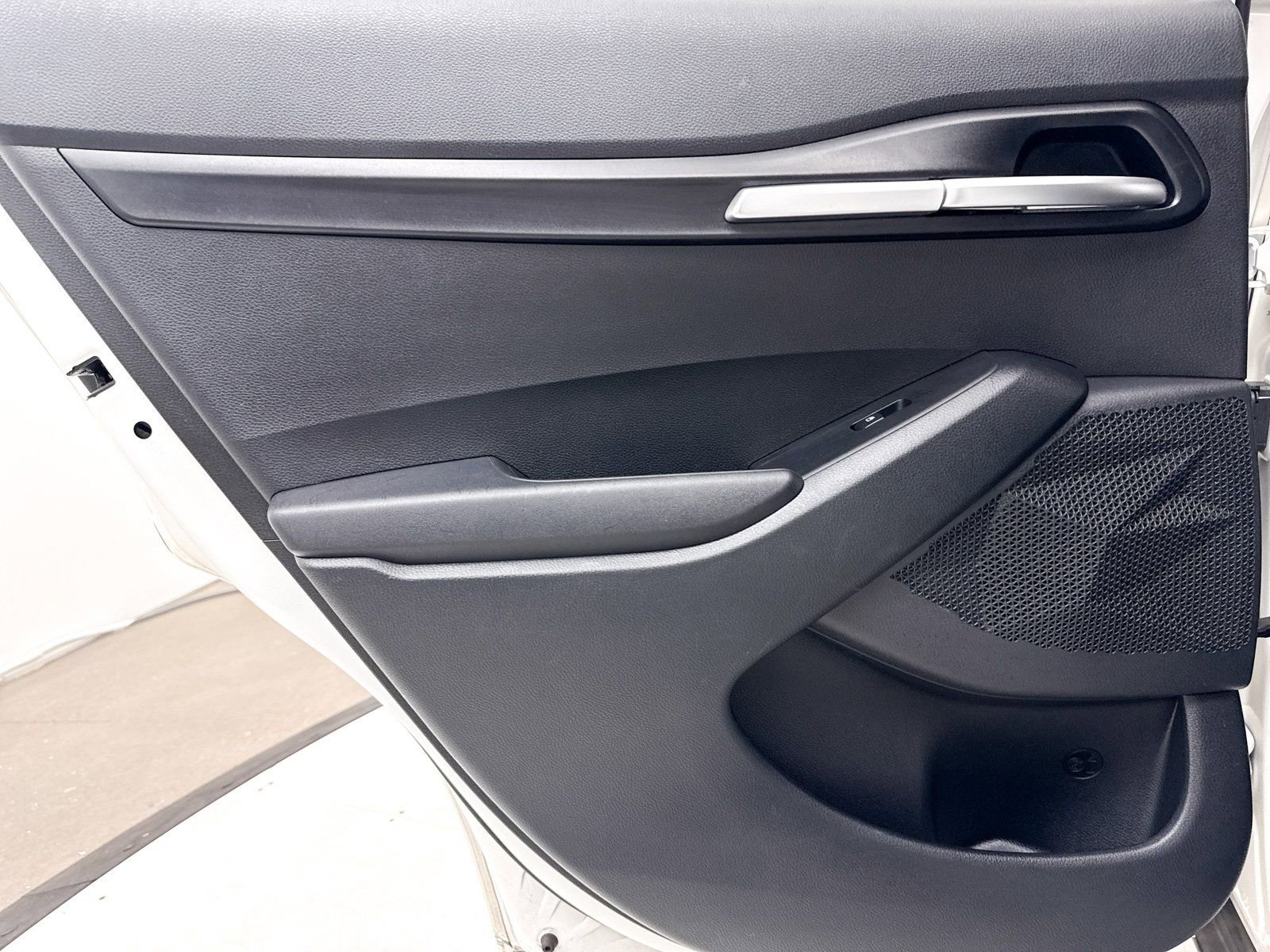 Used 2023 Kia Seltos LX image 29