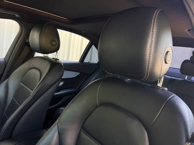 Used 2019 Mercedes-Benz C 300 Sedan image 14
