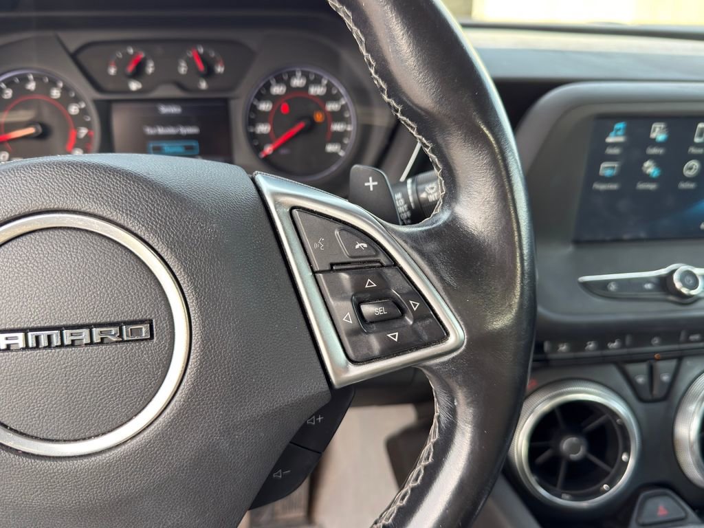 Used 2018 Chevrolet Camaro LT w/ RS Package image 17