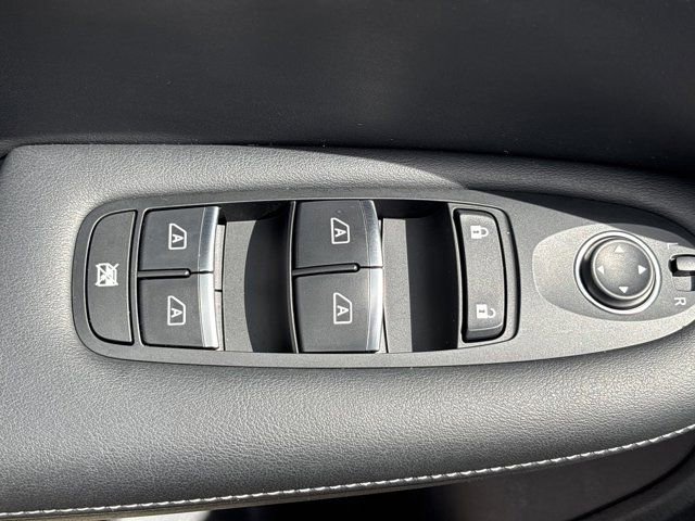 Used 2021 INFINITI QX50 Sensory AWD/4WD image 27
