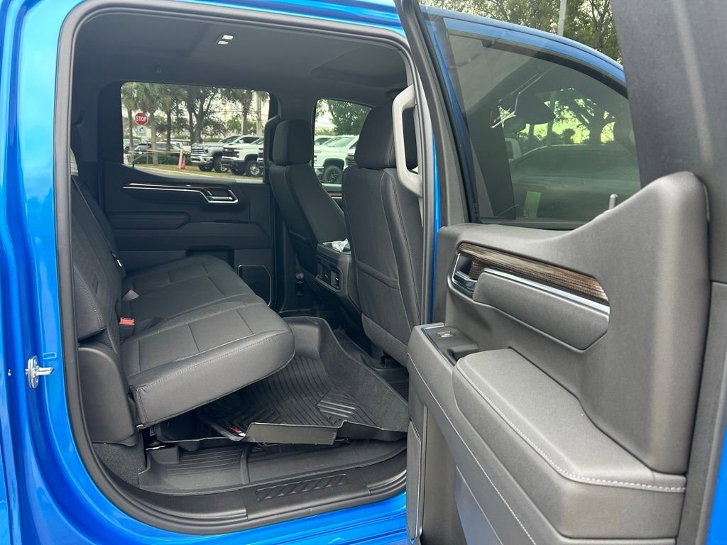 New 2026 Chevrolet Silverado 1500 RST image 7