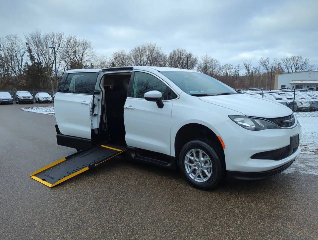 Used 2023 Chrysler Voyager LX