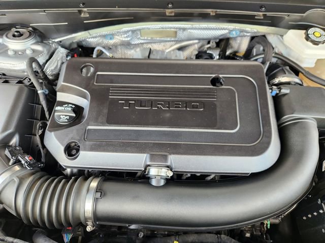 Used 2023 Buick Envision Avenir FWD image 32