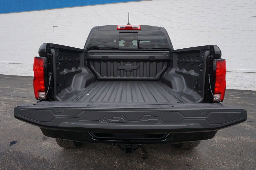 New 2026 Chevrolet Colorado ZR2 w/ Technology Package image 30