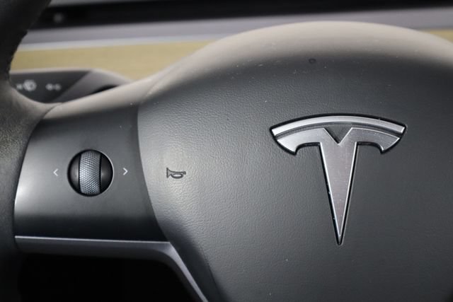 Used 2023 Tesla Model 3 Standard Range RWD image 8