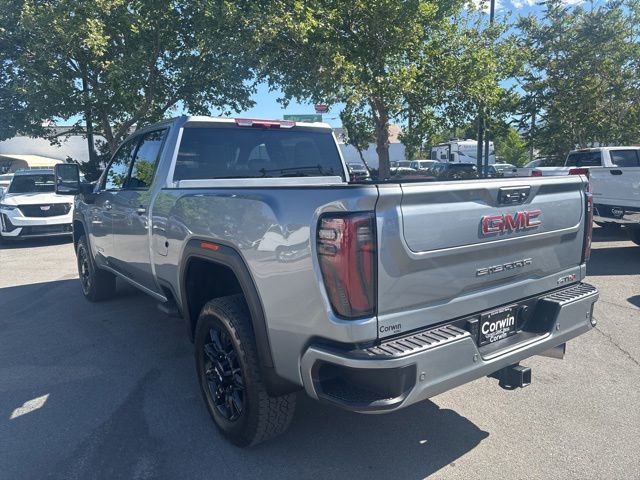 Used 2025 GMC Sierra 2500 AT4 AWD/4WD image 4