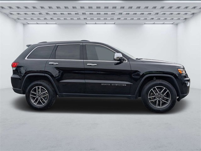 Used 2021 Jeep Grand Cherokee Limited w/ Luxury Group II image 2