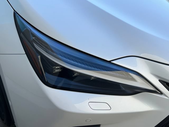 Certified 2025 Lexus NX 450h+ AWD w/ Towing Package (2000 Lbs) image 18