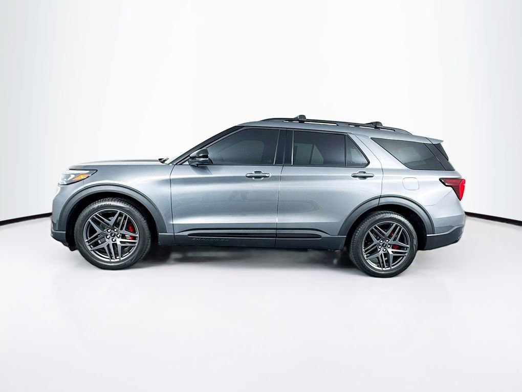 Used 2025 Ford Explorer ST w/ Sun And Sound Package image 6