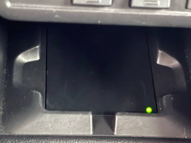 Used 2025 Toyota Corolla Cross XLE FWD image 27