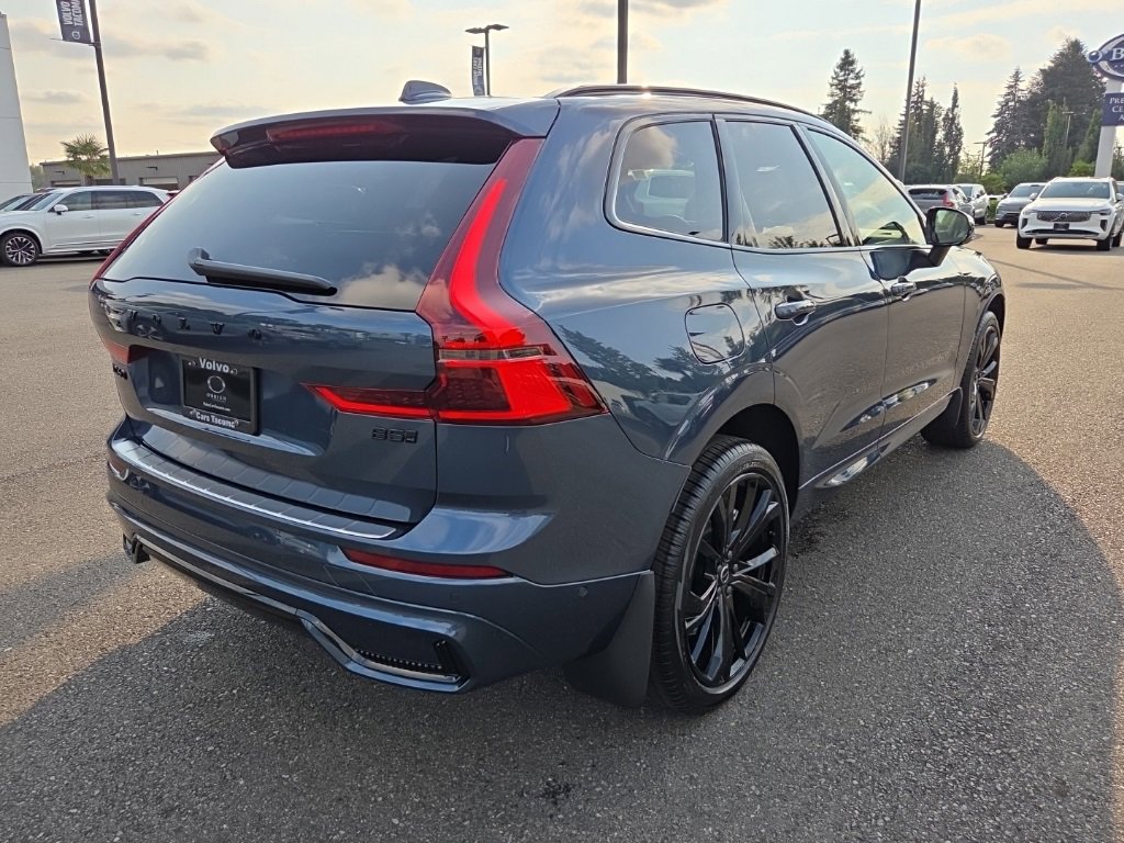 New 2026 Volvo XC60 B5 Ultra w/ Protection Package Premier image 2