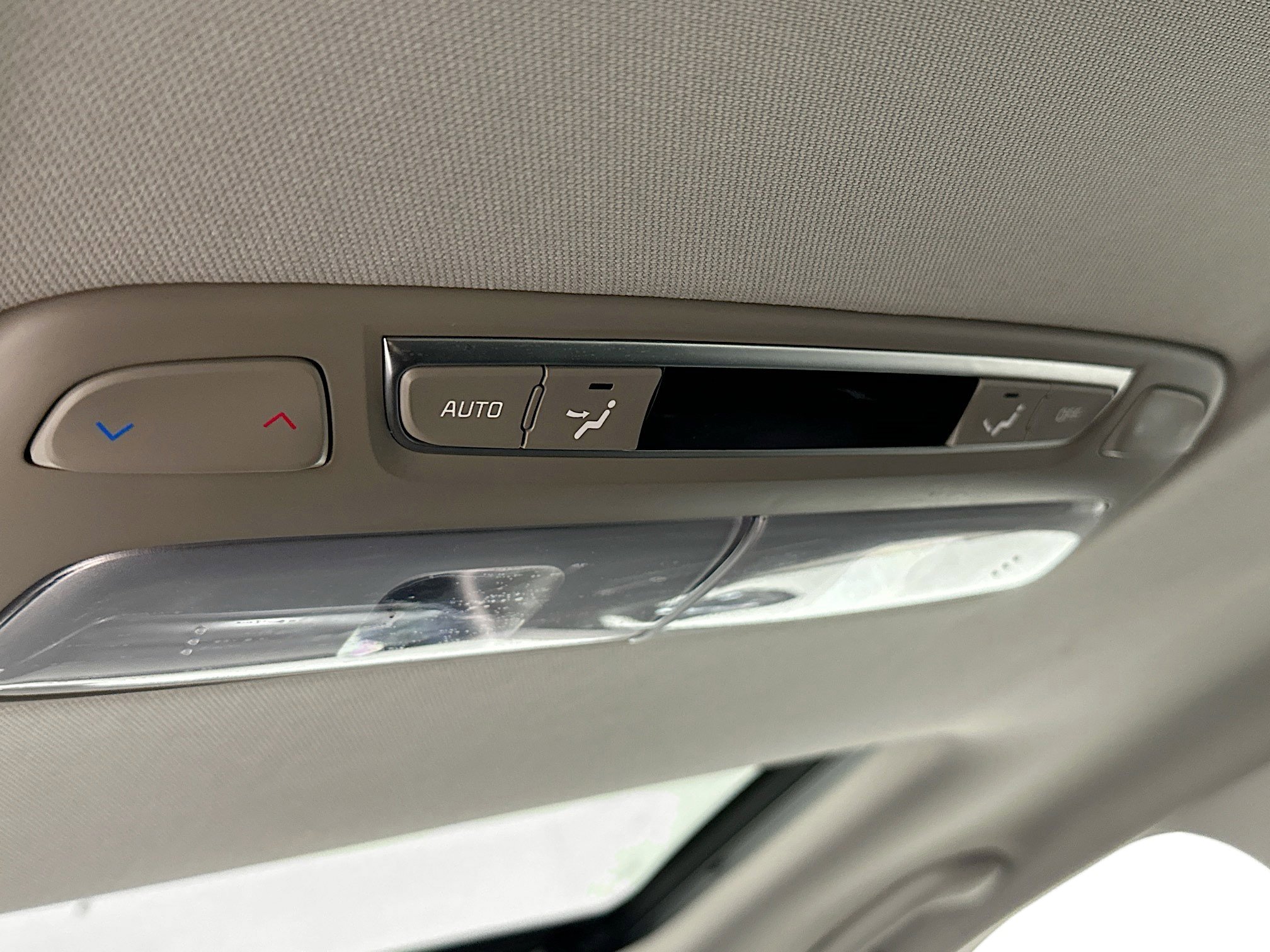 Used 2025 Kia Telluride S image 28