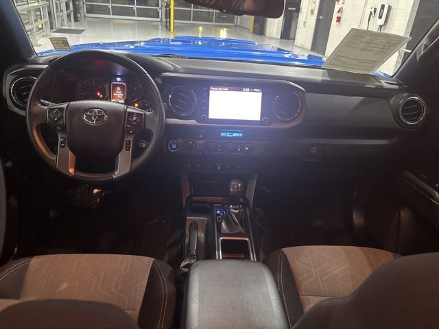 Used 2021 Toyota Tacoma TRD Sport w/ Technology Package image 29