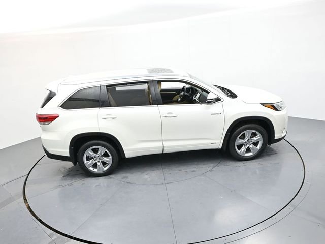 Used 2019 Toyota Highlander Limited image 27