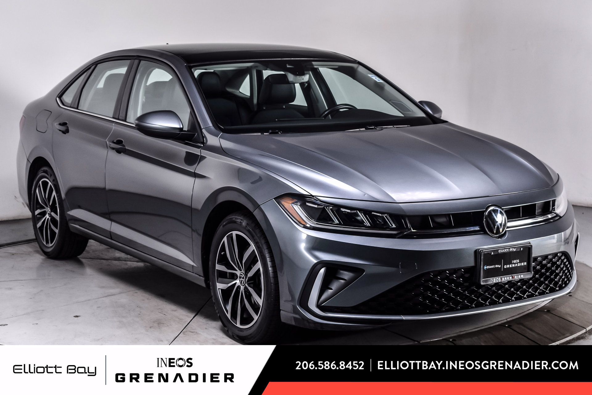 Used 2025 Volkswagen Jetta SE