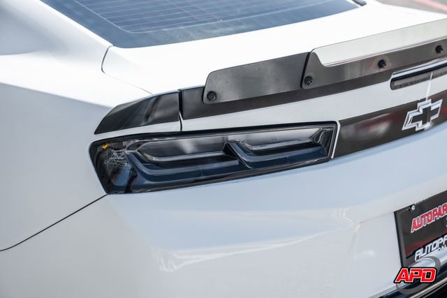 Used 2018 Chevrolet Camaro SS image 48