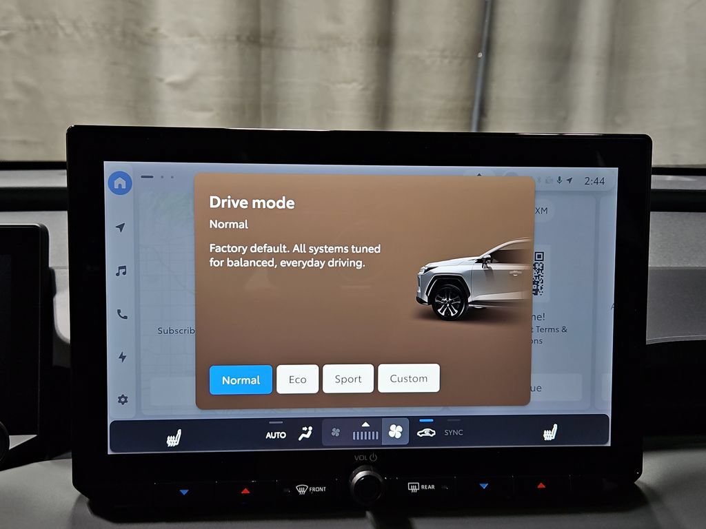 New 2026 Toyota RAV4 XSE AWD/4WD image 24