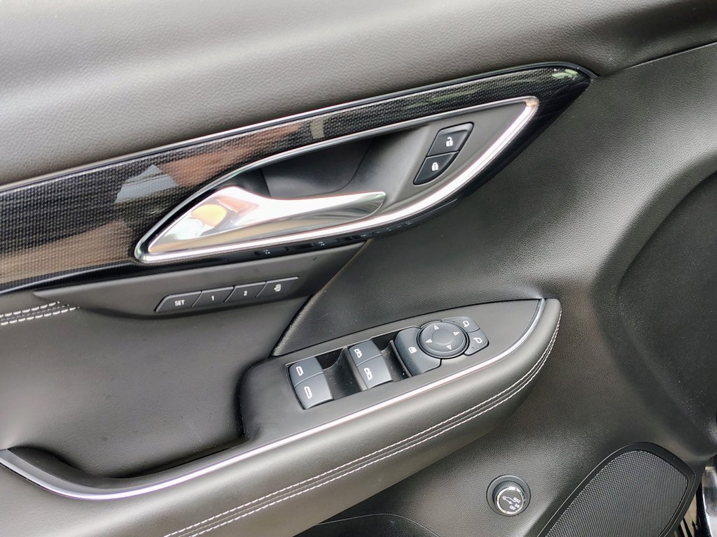 Certified 2023 Buick Envision Essence w/ Technology Package I AWD/4WD image 19