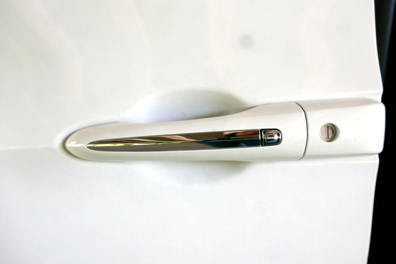 Used 2021 Chrysler Pacifica Touring-L image 24