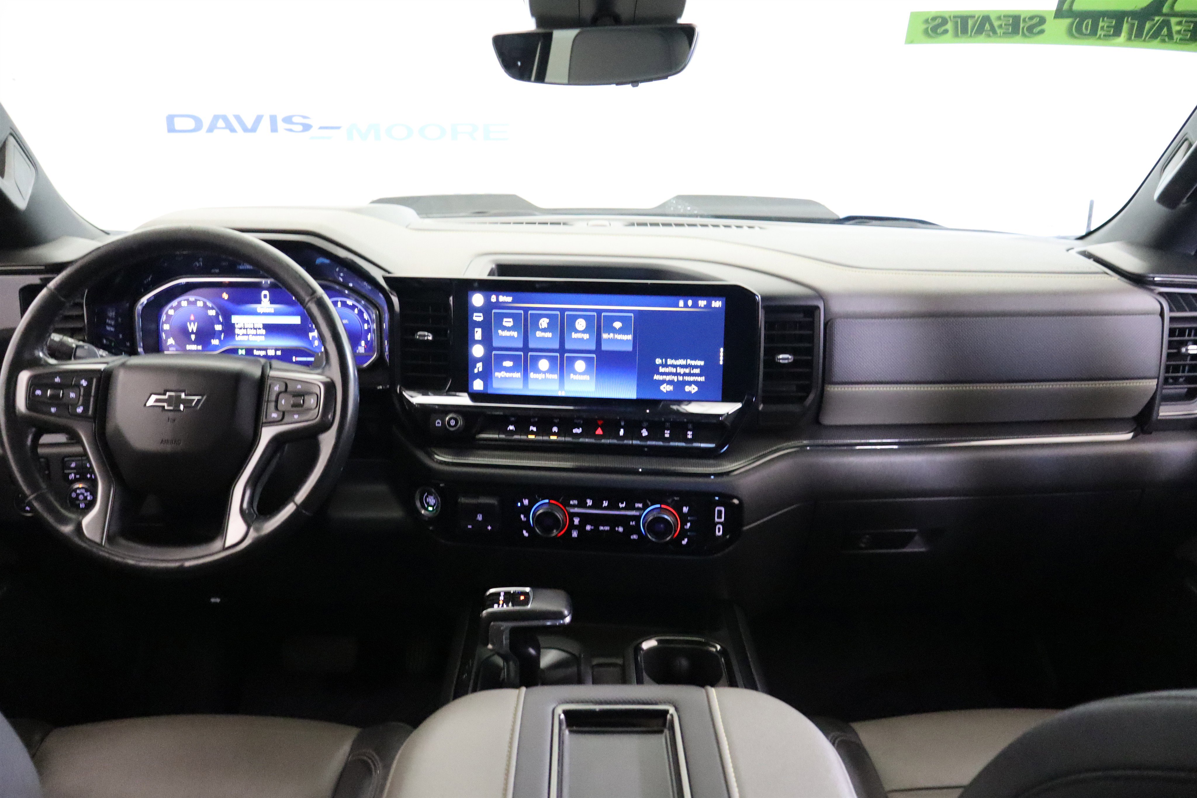 Used 2022 Chevrolet Silverado 1500 ZR2 w/ Technology Package image 15