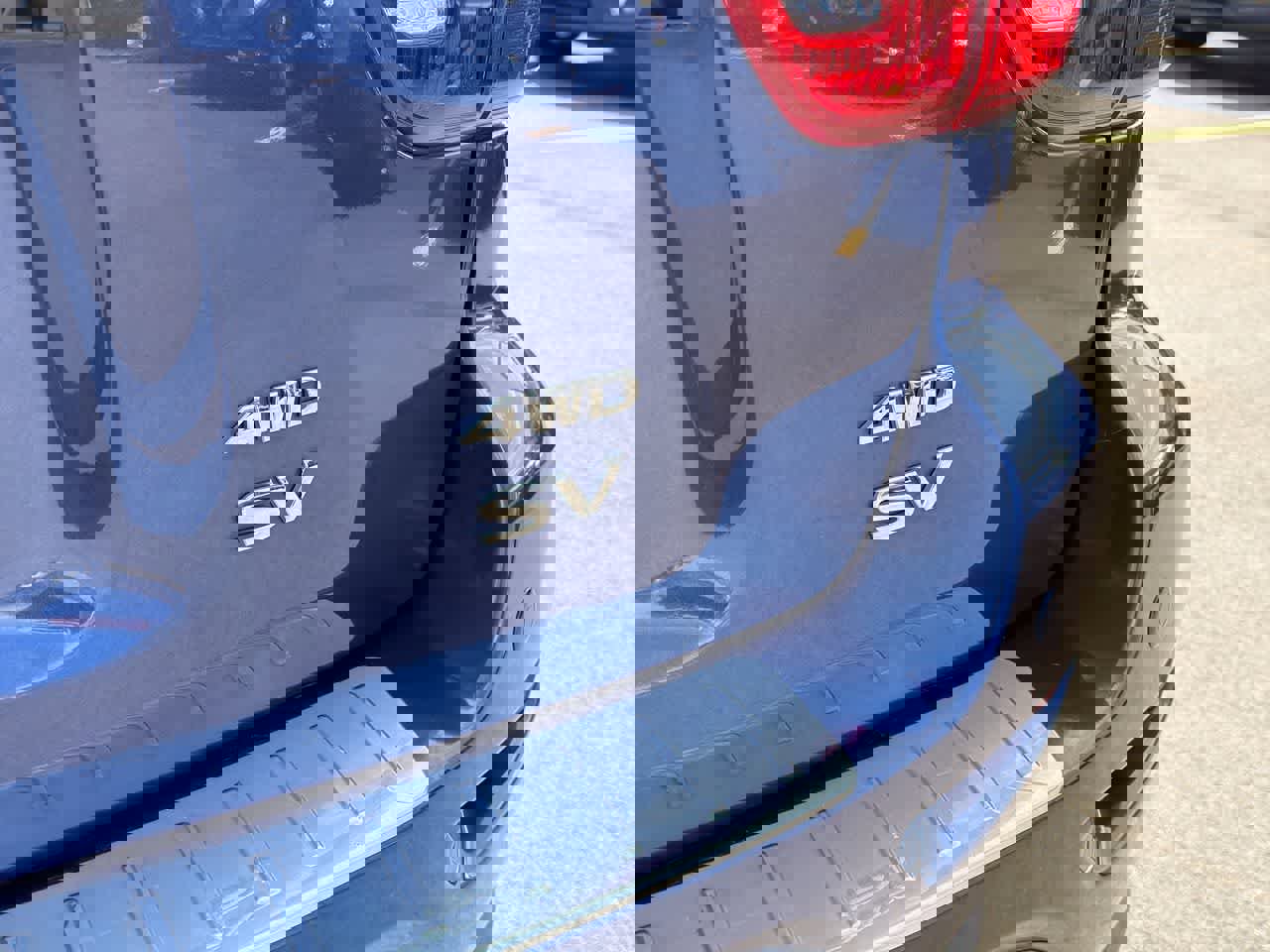 Used 2017 Nissan Pathfinder SV AWD/4WD image 18