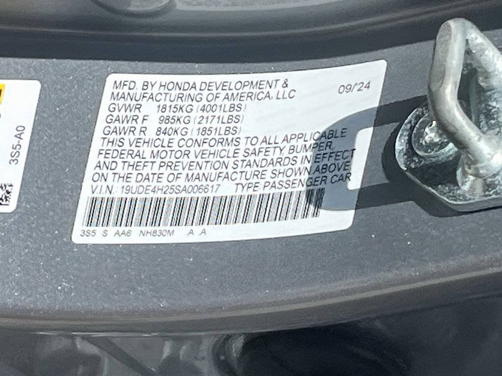 Used 2025 Acura Integra FWD image 30